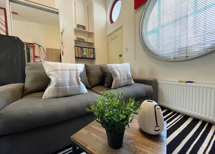 Gorgeous And Cosy 2 Bed Apartment In Central Fulham